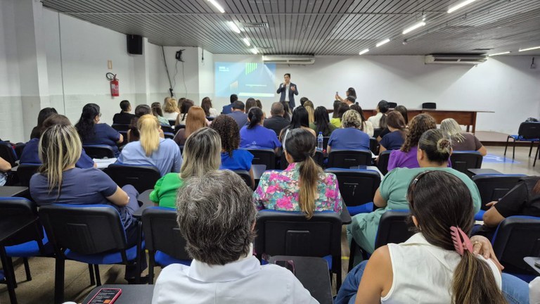 Hospital avança na otimização do atendimento com foco na redução do tempo de espera e na qualidade do cuidado ao paciente.